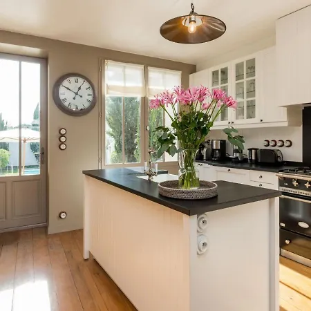 Villa Petit Sergent With Pool, Cinema Le Bois-Plage-en-Ré