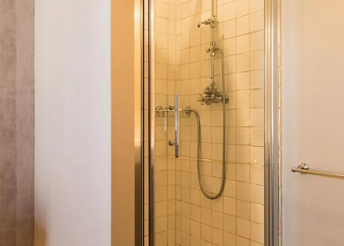 Petit Sergent With Pool, Cinema ヴィラ サン・マルタン・ド・レ